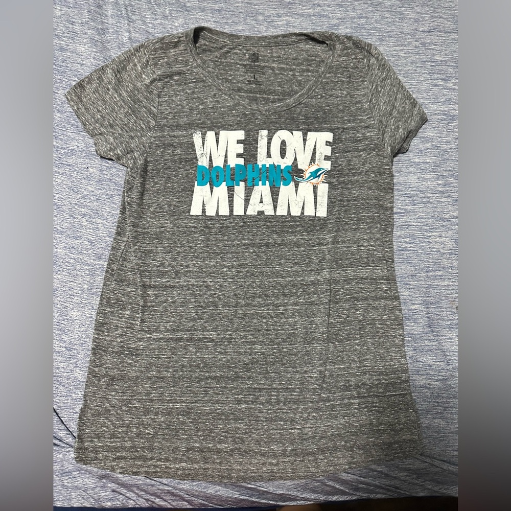Women’s Maternity Large NFL Miami Dolphins T-Shirt Large